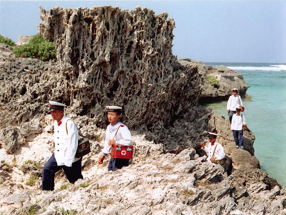 海岛巡诊.jpg