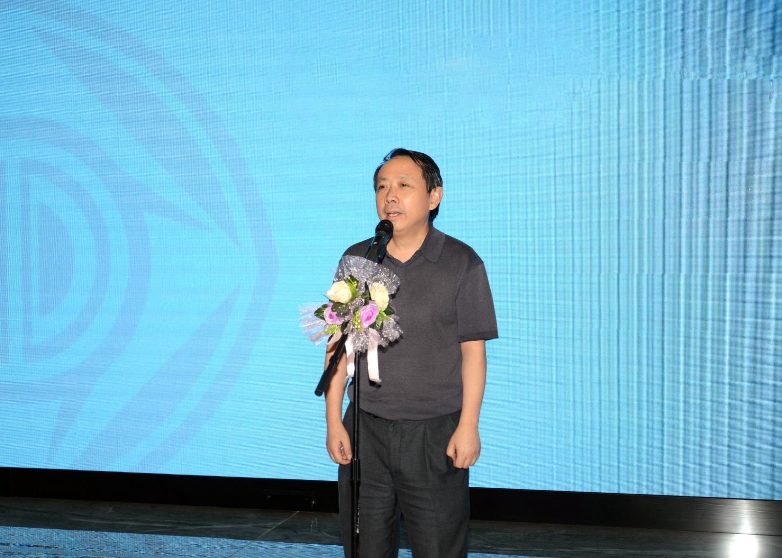 杨凡周在开班仪式上致辞  罗泽成DSC_0188_--222.jpg